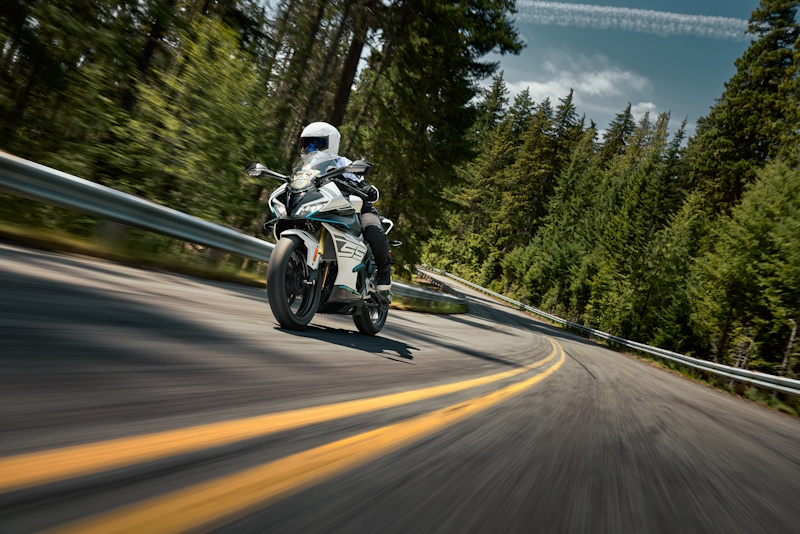 CFMOTO 2027 450SS